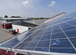Die Firma Fels erzeugt Solarstrom auf Dachflächen