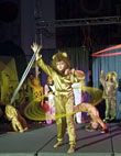 Eine beeindruckende Show zeigen die Nachwuchsartisten des Circus Peperoni vom 5. bis 7. Dezember im Haus am Harbigweg. (Foto: Rothe)