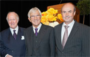 (von links) Dr. Peter Volz, Manfred Lautenschläger und Museumsdirektor Prof. Dr. Frieder Hepp