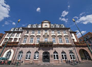 Die Vorderfront des Heidelberger Rathaus 