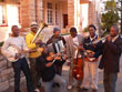 Musiker aus Heidelberg/Südafrika mit Instrumenten aus Heidelberg/Deutschland