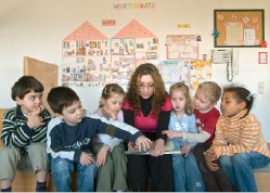 In der Kindertagesstätte Emmertsgrundpassage 36-38 unterrichtet Lilia Kotcheva in der Sprachfördergruppe 1. (Foto: Rothe)
