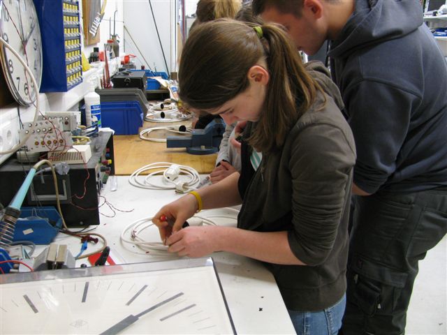 Girlsday_2010_Werkstaetten014.jpg - Girls' Day in den Werkstätten des Amtes für Abfallwirtschaft und Stadtreinigung (Foto: Stadt Heidelberg)