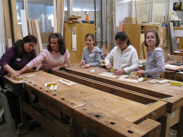 Girlsday_2010_Werkstaetten018.jpg - Girls' Day in den Werkstätten des Amtes für Abfallwirtschaft und Stadtreinigung (Foto: Stadt Heidelberg)