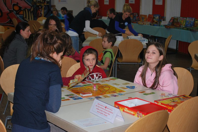 DSC_0569.jpg - Impressionen vom Familienspieletag am 9. Dezember 2012 (Foto: Stadt Heidelberg)