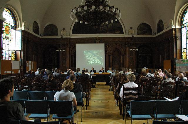 08.JPG - Aufnahmen nur von hinten: Die Teilnehmer sollen anonym bleiben. (Foto: Stadt Heidelberg)