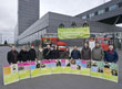 Fahnen und Plakate kündigen den musikalischen Frühling in Heidelberg an