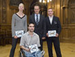 OB Dr. Eckart Würzner mit den Olympioniken Petra Dallmann, Jürgen Spieß und Salih Köseoglu, der zu den Paralympics fährt