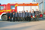 Elf Jungen und Mädchen verstärken zukünftig die Freiwillige Feuerwehr Heidelberg. 13 Jugendliche wurden mit der „Jugendflamme“ ausgezeichnet. 