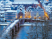 Heidelbergs Altstadt im Winter