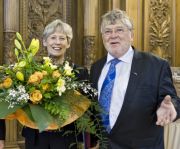 Kurt Brenner mit seiner Frau Ritva bei der Verleihung der Bürgermedaille   