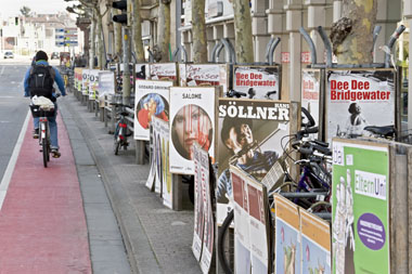 Unschöne Auswirkungen des Plakatierens im öffentlichen Raum (Foto: Rothe)